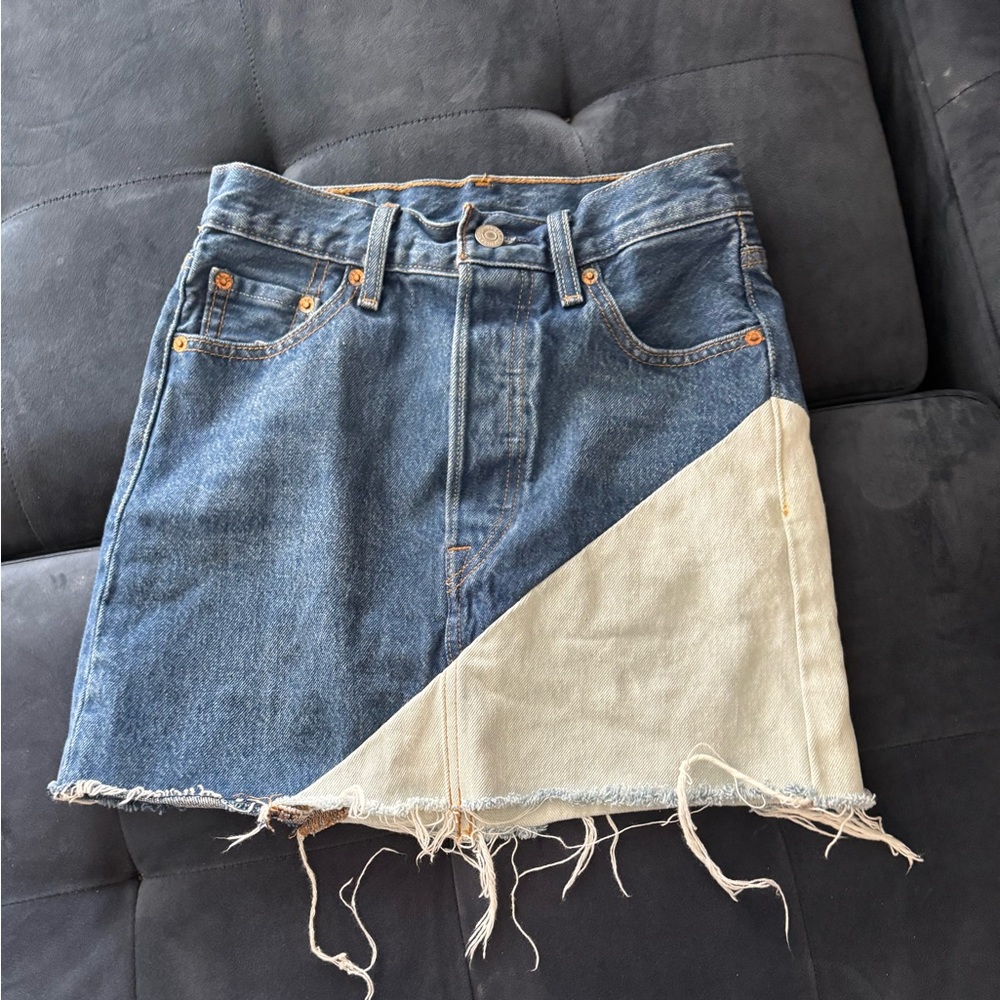 Levi’s denim skirt